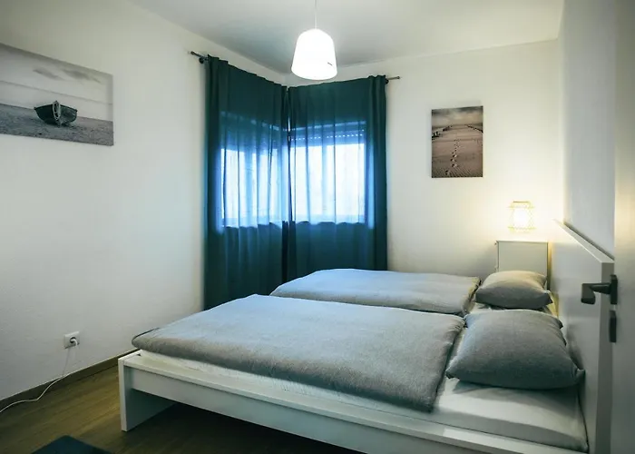 Apartman Enjoy View - Ocean, Surf, Beach, Eat & Work Atouguia da Baleia