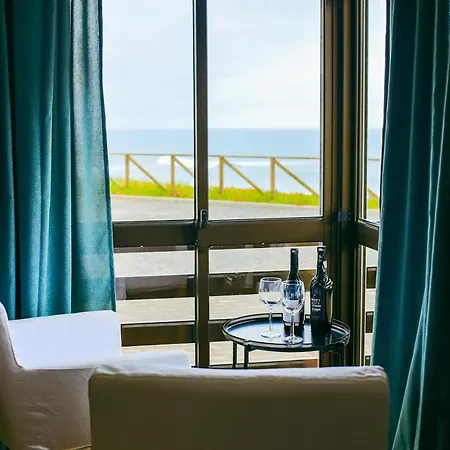 Enjoy View - Ocean, Surf, Beach, Eat & Work *