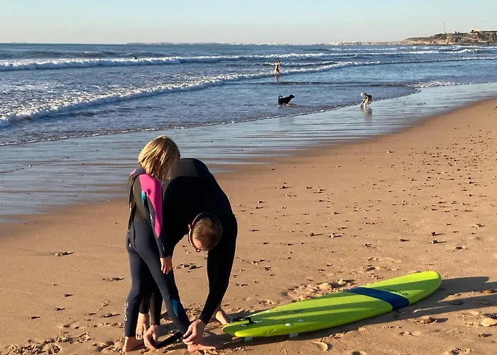 Enjoy View - Ocean, Surf, Beach, Eat & Work アパート