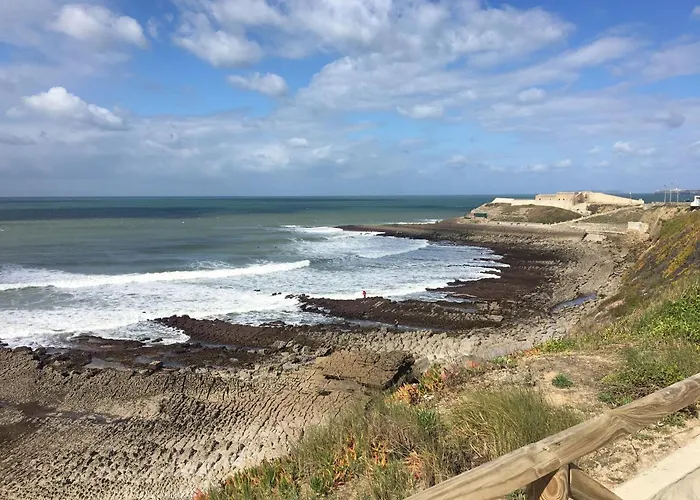 Enjoy View - Ocean, Surf, Beach, Eat & Work *